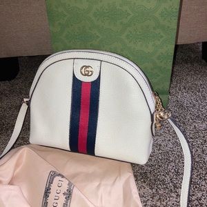 Crossbody bag